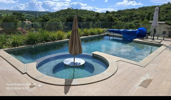 Lago Corumb� IV Casa 5 Su�tes