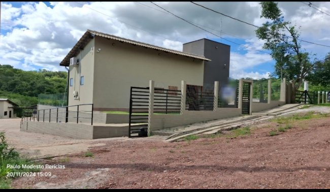 Lago Corumb� IV Casa 5 Su�tes