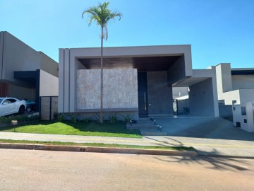 Casa Luxuosa Em Condom�nio � Venda 3 Su�tes Plenas