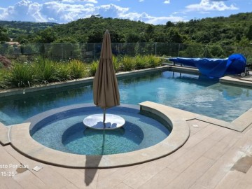 Corumb� IV Casa 5 Su�tes - www.proatoimoveis.com.br