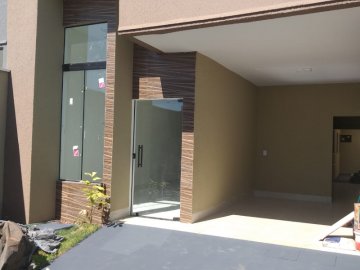 Casa de 3 quartos, 1 Suite, �rea Gourmet.